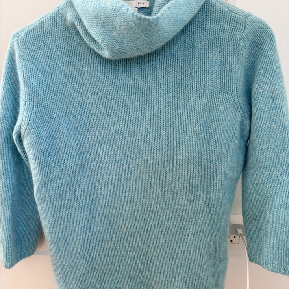 Vintage Gap 100% cashmere sweater gorgeous Medium
